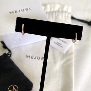 NEW IN BOX Mejuri Pave Diamond Huggie Hoop Earrings in 14k Gold
